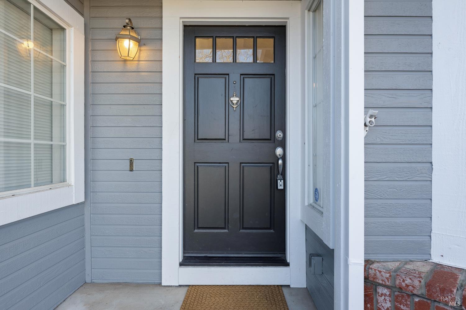 Detail Gallery Image 3 of 41 For 160 Flametree Cir, Windsor,  CA 95492 - 3 Beds | 2 Baths