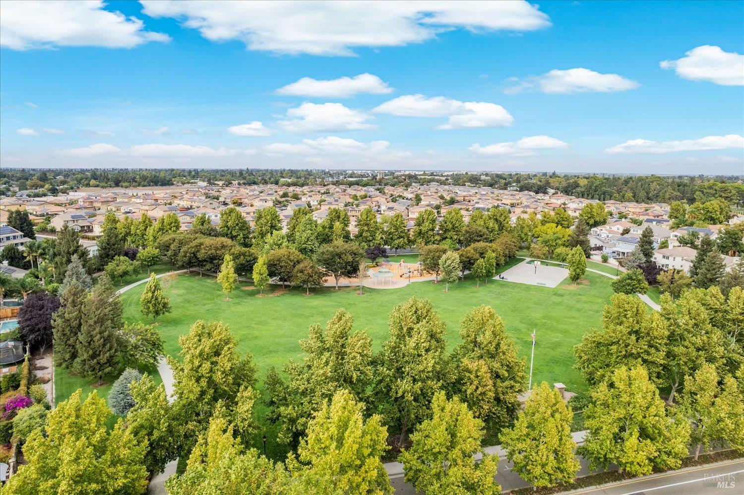 Detail Gallery Image 44 of 47 For 1325 Valley Glen Dr, Dixon,  CA 95620 - 3 Beds | 2/1 Baths