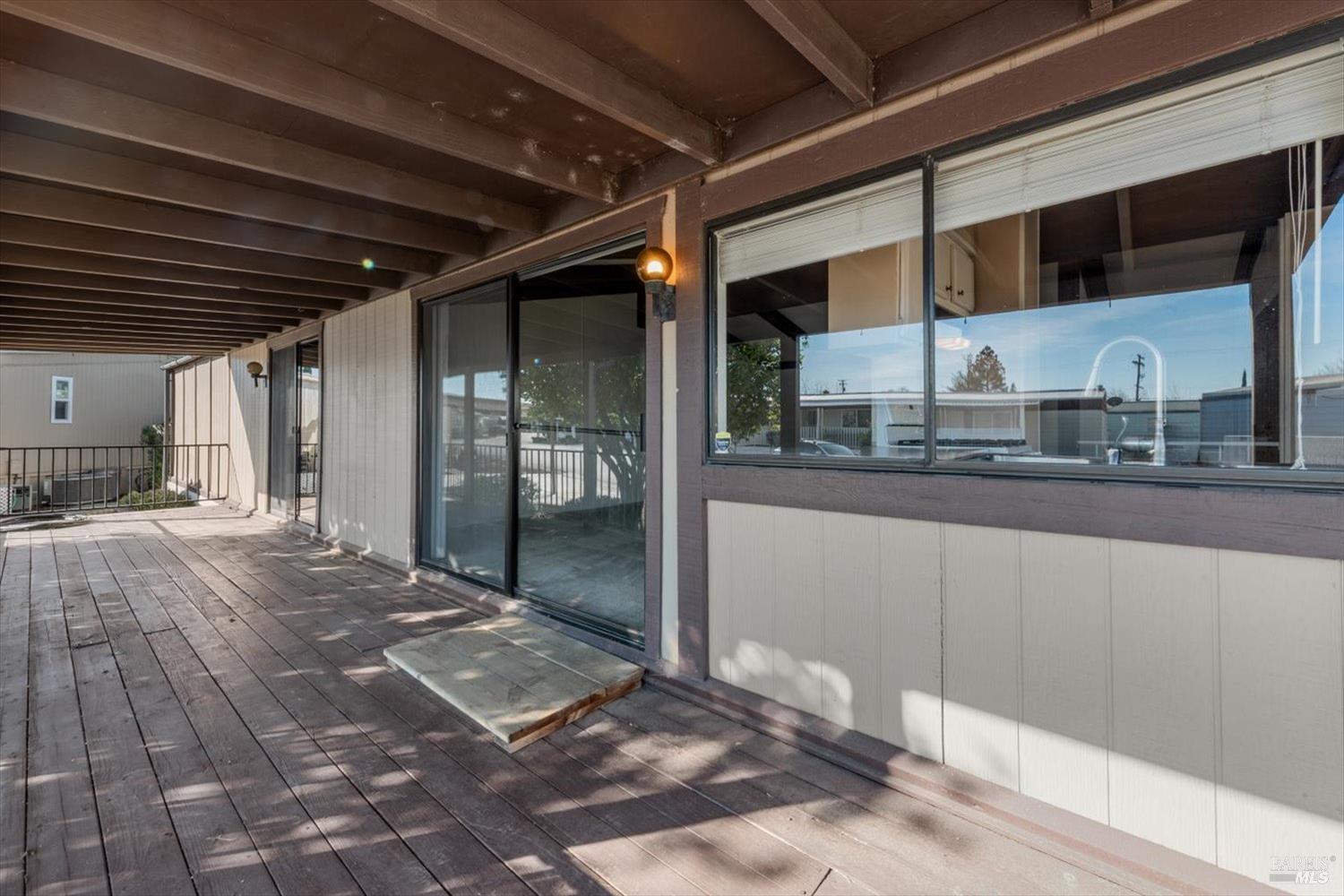 Detail Gallery Image 7 of 30 For 76 Lemon Tree Cir, Vacaville,  CA 95687 - 2 Beds | 2 Baths