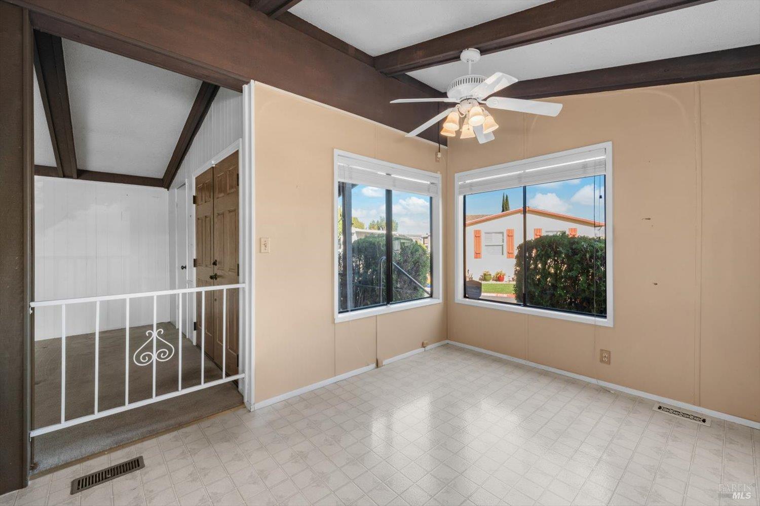 Detail Gallery Image 16 of 30 For 76 Lemon Tree Cir, Vacaville,  CA 95687 - 2 Beds | 2 Baths