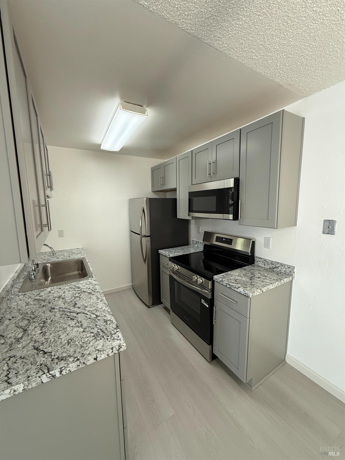 Detail Gallery Image 7 of 19 For 1625 Park Ln #84,  Fairfield,  CA 94533 - 1 Beds | 1 Baths