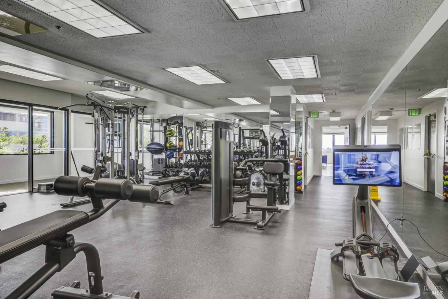 Detail Gallery Image 40 of 83 For 6363 Christie Ave #2513,  Emeryville,  CA 94608 - 1 Beds | 1 Baths