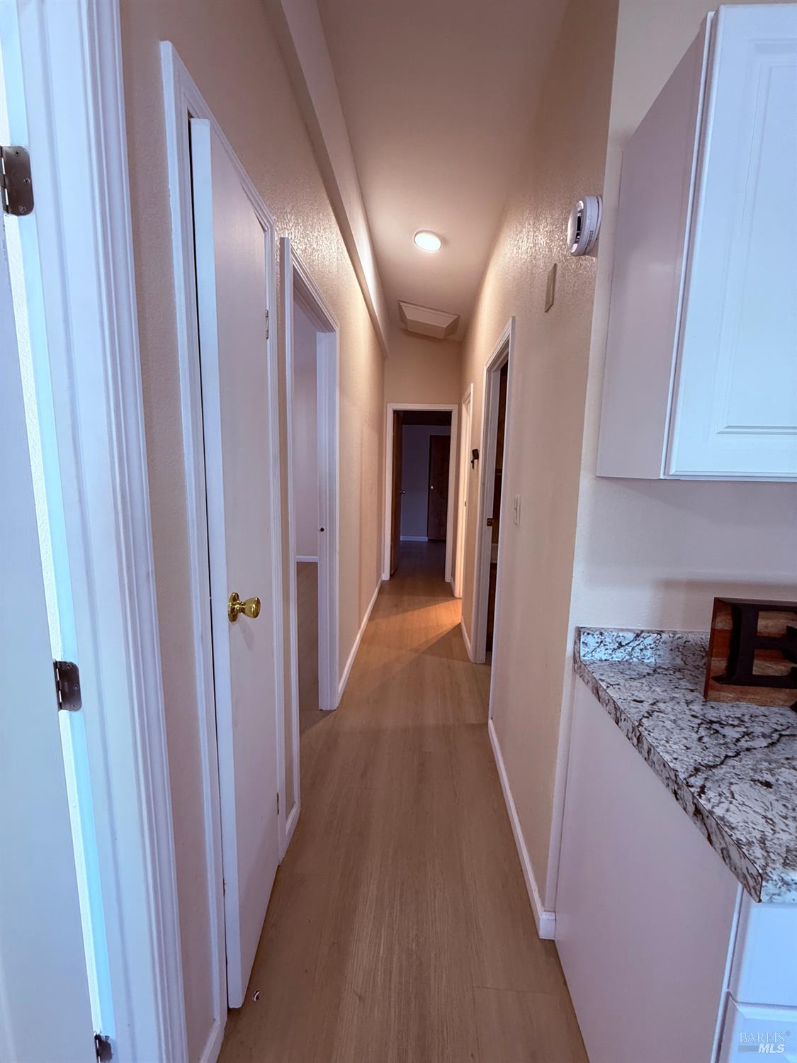 Detail Gallery Image 15 of 25 For 190 Apple Ln, Santa Rosa,  CA 95407 - 2 Beds | 2 Baths