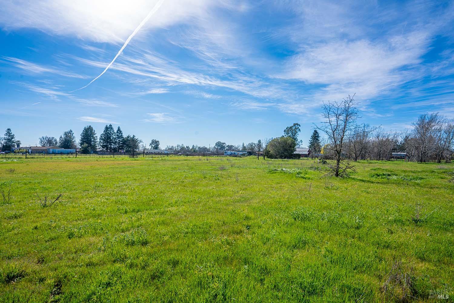 Detail Gallery Image 4 of 5 For Address Is Not Disclosed, Santa Rosa,  CA 95407 - 5 Beds | 3 Baths