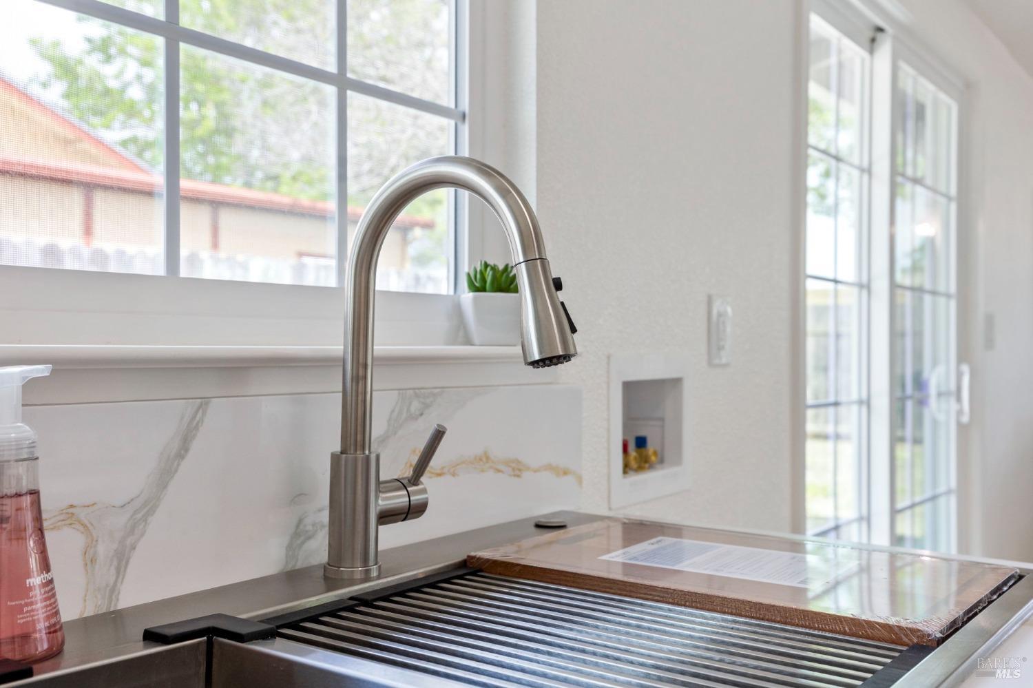 Detail Gallery Image 22 of 41 For 240 Rinaldo Dr, Vallejo,  CA 94589 - 3 Beds | 1 Baths