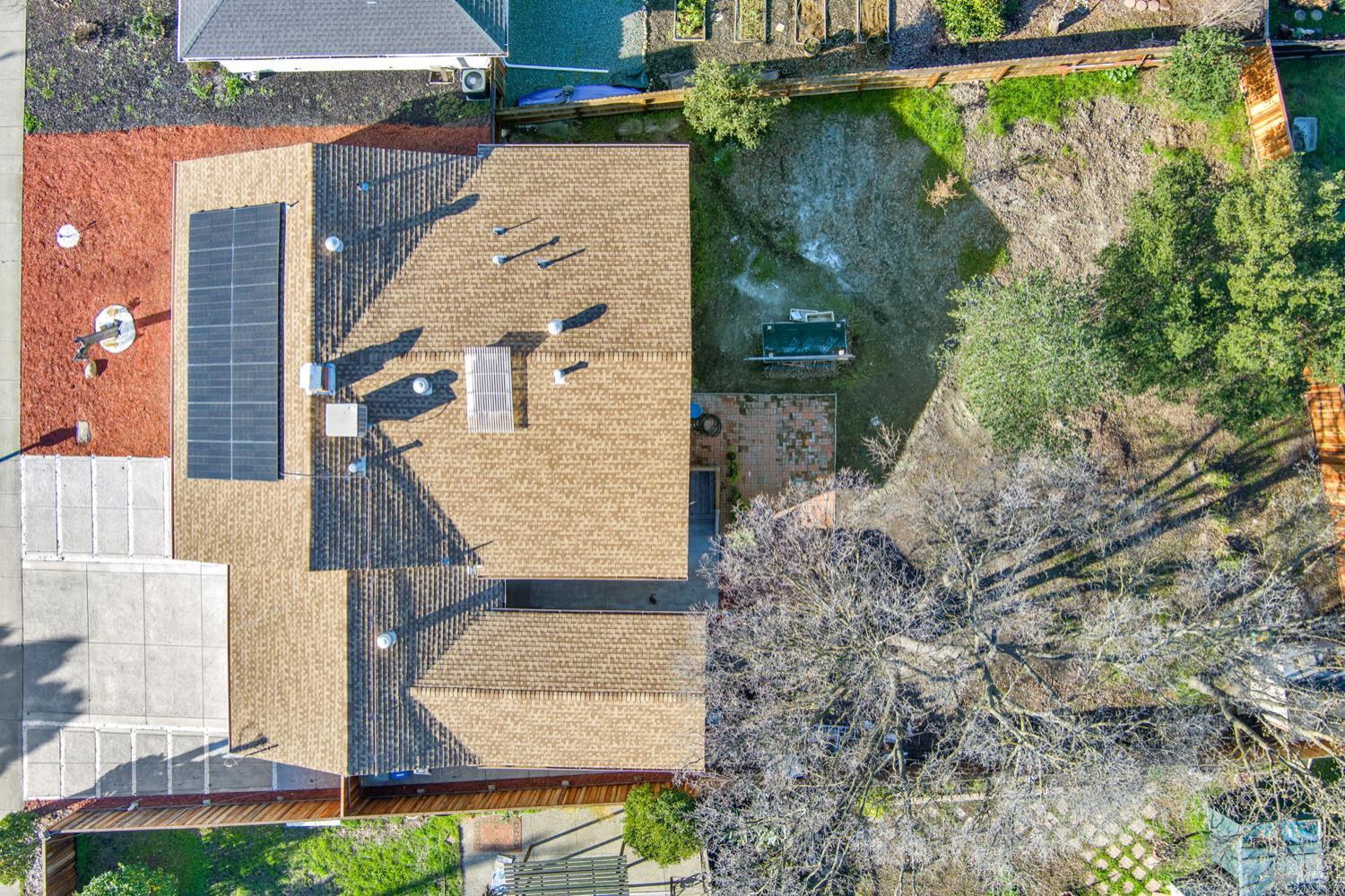 Detail Gallery Image 4 of 37 For 1260 Meadow Ln, Concord,  CA 94520 - 4 Beds | 3 Baths