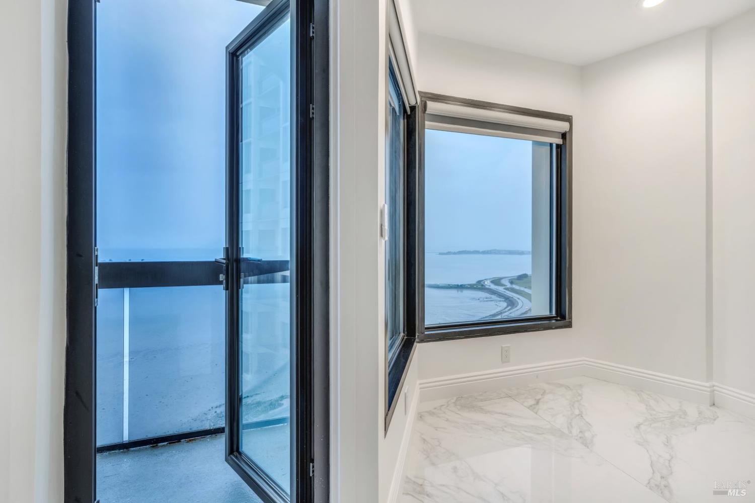 Detail Gallery Image 64 of 83 For 6363 Christie Ave #2513,  Emeryville,  CA 94608 - 1 Beds | 1 Baths