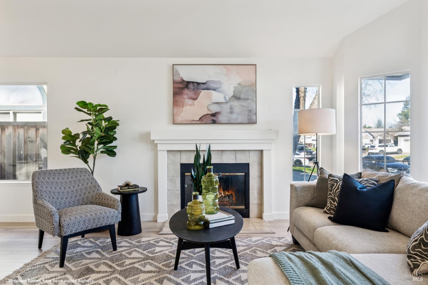 Detail Gallery Image 6 of 41 For 160 Flametree Cir, Windsor,  CA 95492 - 3 Beds | 2 Baths