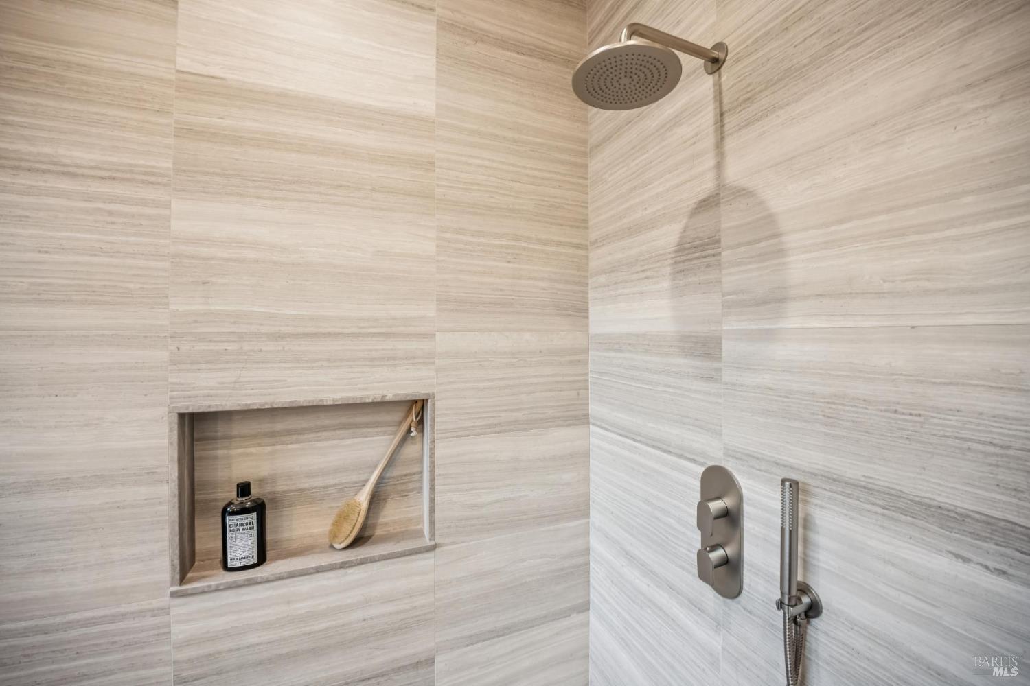 Detail Gallery Image 45 of 76 For 33 Fawn Dr, San Anselmo,  CA 94960 - 5 Beds | 4/1 Baths