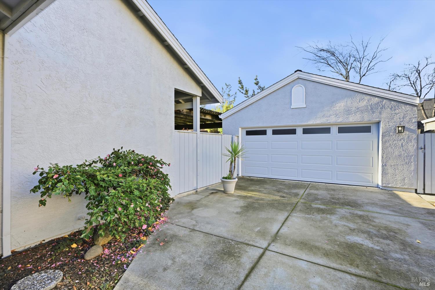 Detail Gallery Image 30 of 30 For 844 Signorelli Cir, Saint Helena,  CA 94574 - 2 Beds | 0 Baths