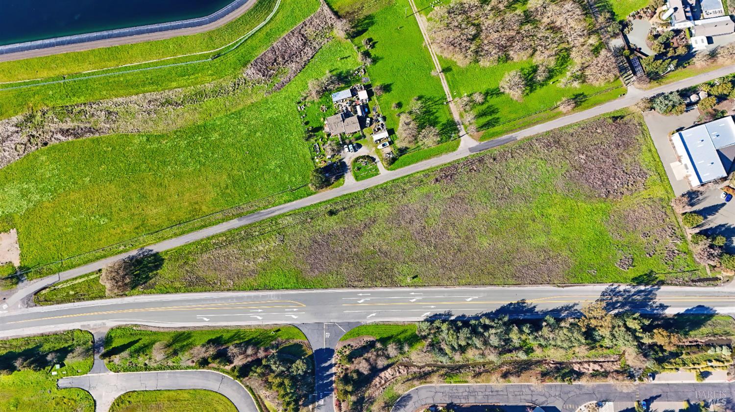 Detail Gallery Image 2 of 10 For 8 8th St, Sonoma,  CA 95476 - – Beds | – Baths