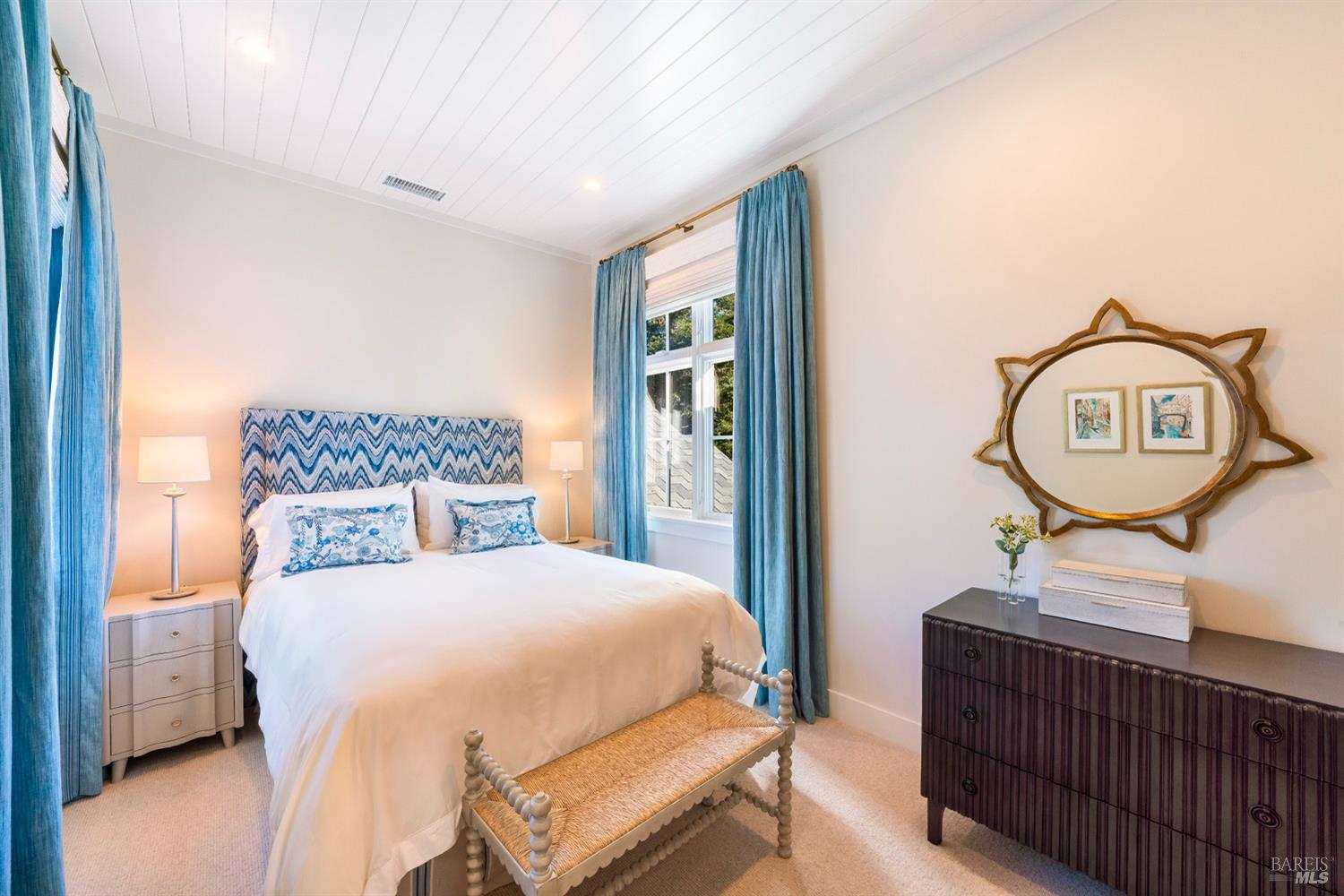 Detail Gallery Image 27 of 38 For 1711 Spring St, Saint Helena,  CA 94574 - 4 Beds | 3/1 Baths