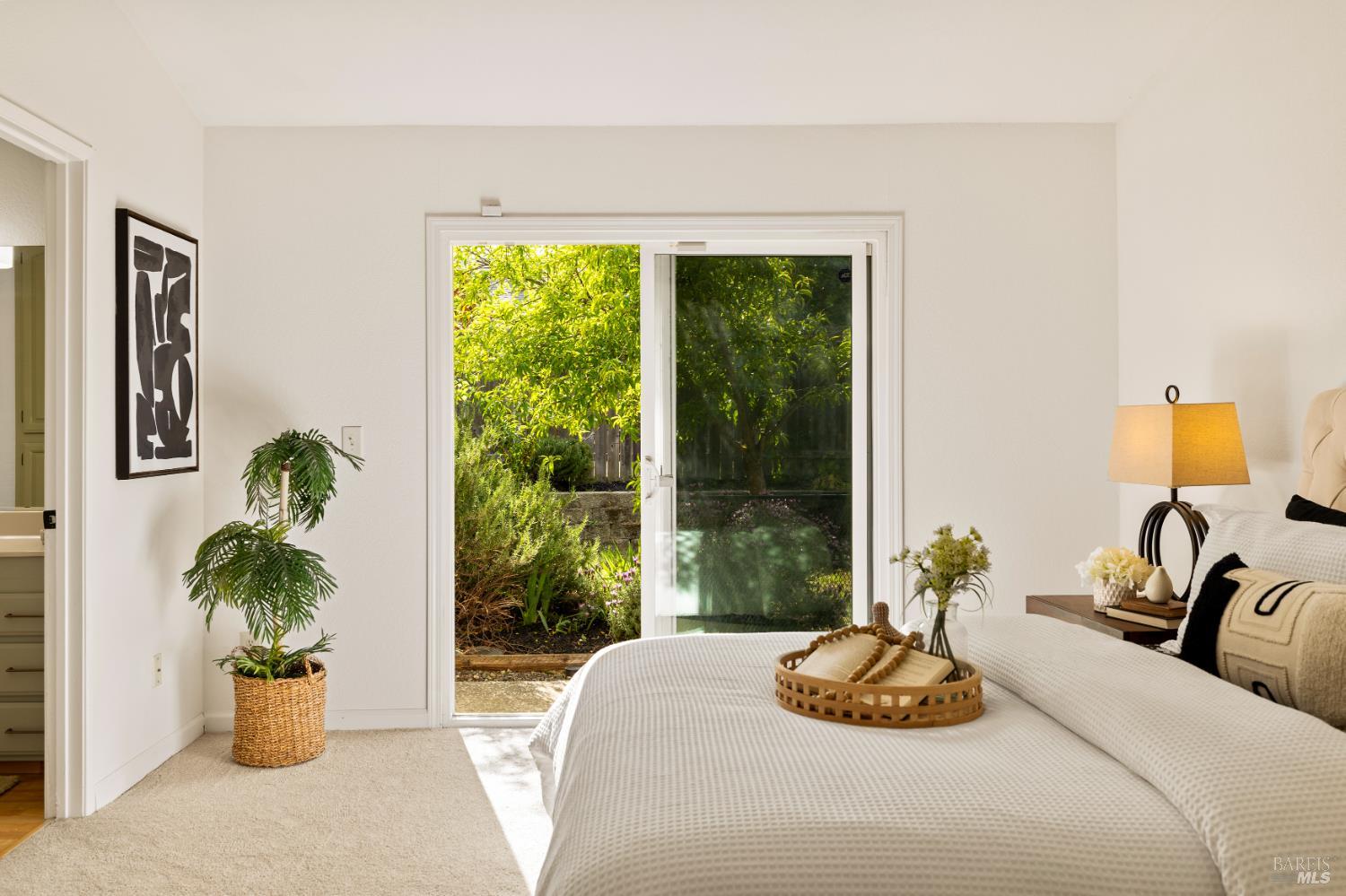 Detail Gallery Image 26 of 47 For 340 Kendrick Ln, Vacaville,  CA 95687 - 3 Beds | 2 Baths