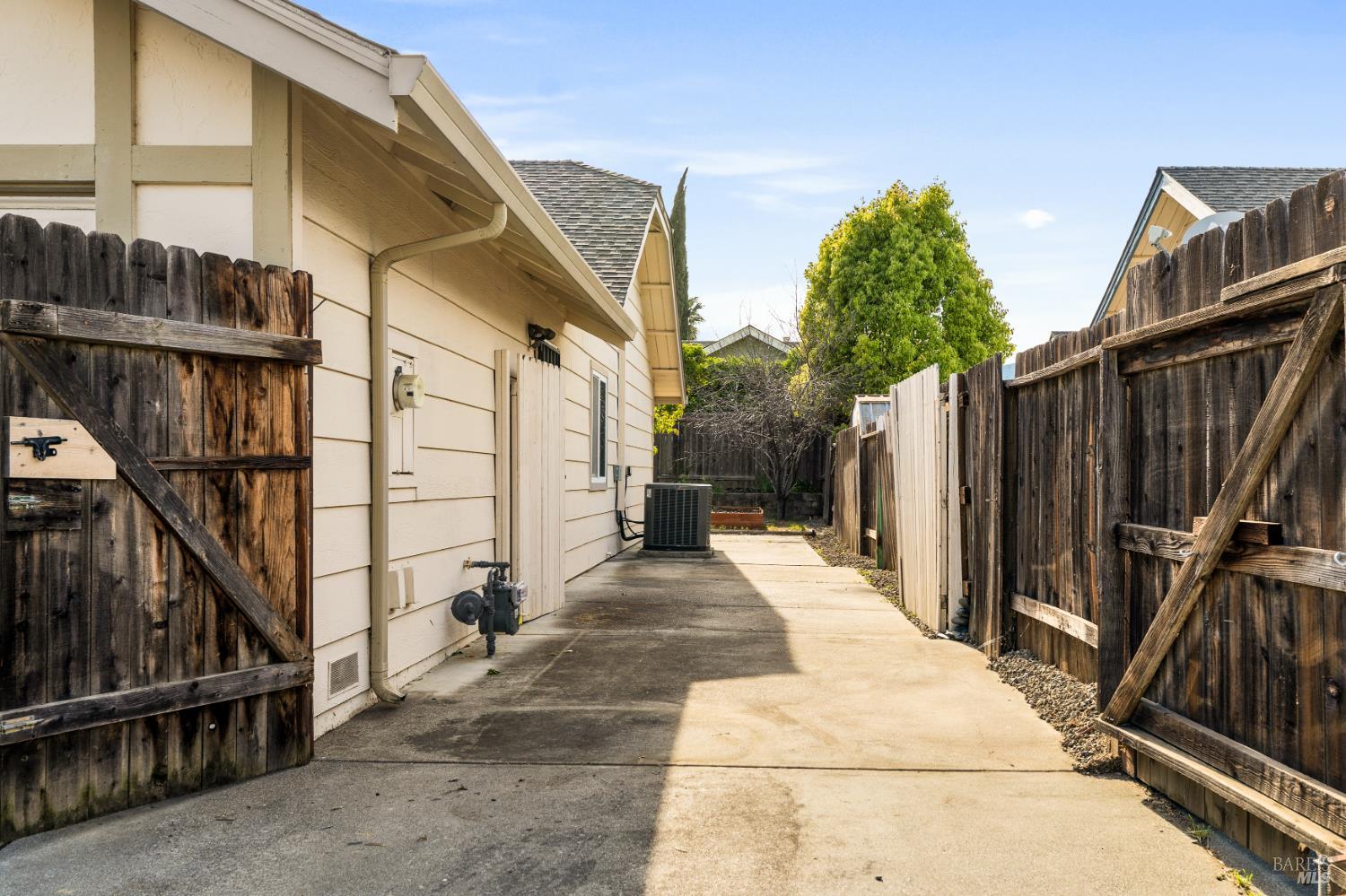 Detail Gallery Image 44 of 47 For 340 Kendrick Ln, Vacaville,  CA 95687 - 3 Beds | 2 Baths