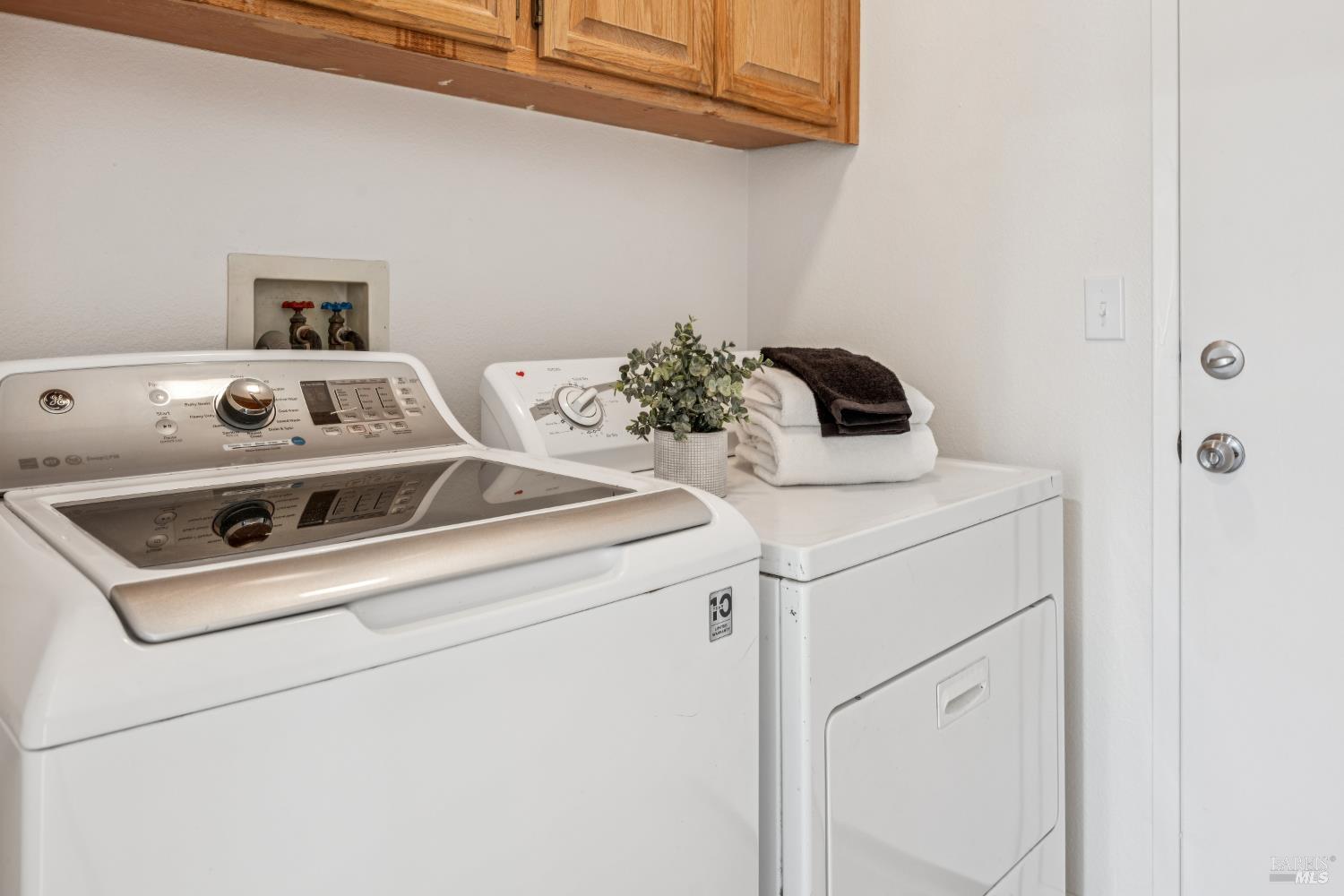 Detail Gallery Image 36 of 41 For 160 Flametree Cir, Windsor,  CA 95492 - 3 Beds | 2 Baths