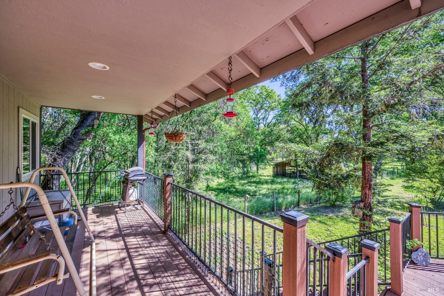 Detail Gallery Image 10 of 51 For 2720 Hartley St, Lakeport,  CA 95453 - 4 Beds | 3/1 Baths