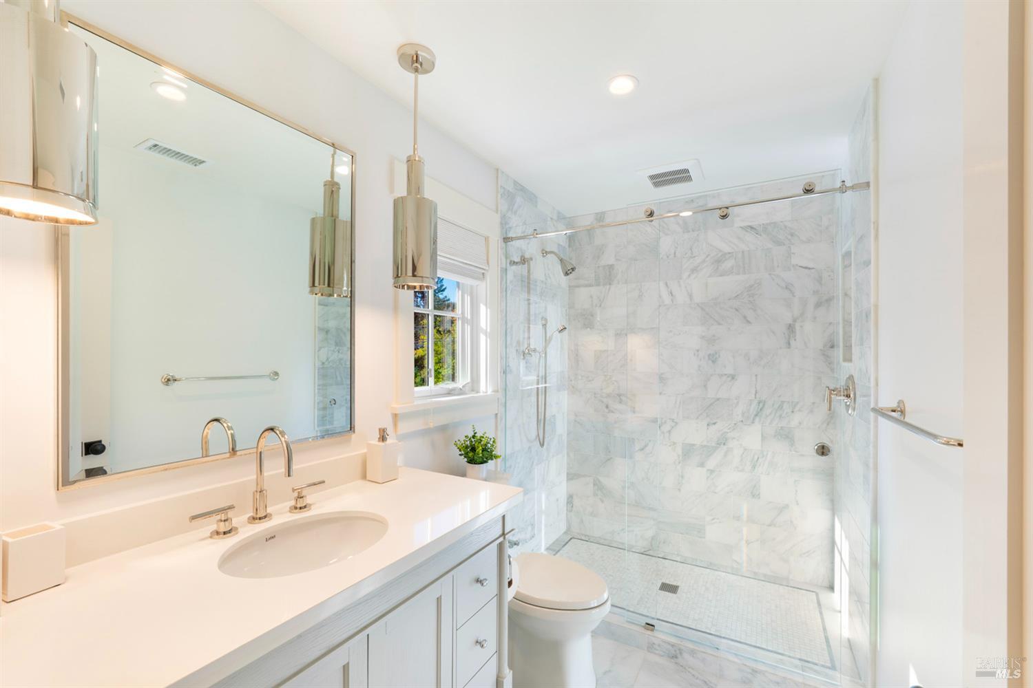 Detail Gallery Image 32 of 38 For 1711 Spring St, Saint Helena,  CA 94574 - 4 Beds | 3/1 Baths