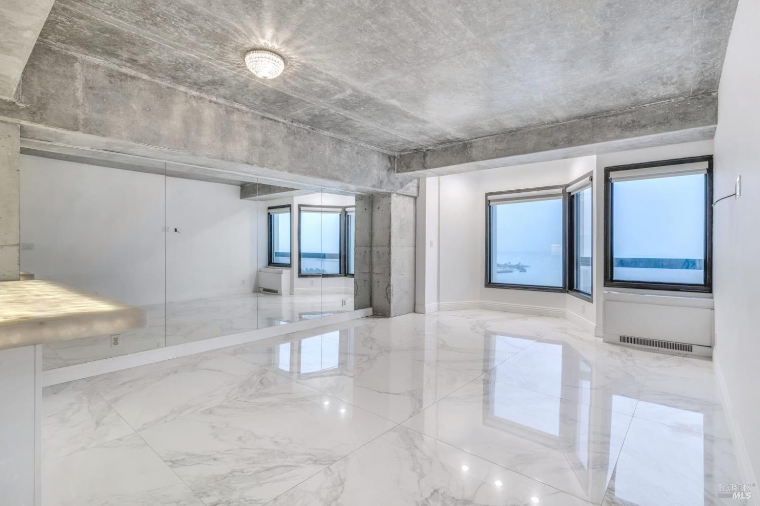 Detail Gallery Image 55 of 83 For 6363 Christie Ave #2513,  Emeryville,  CA 94608 - 1 Beds | 1 Baths