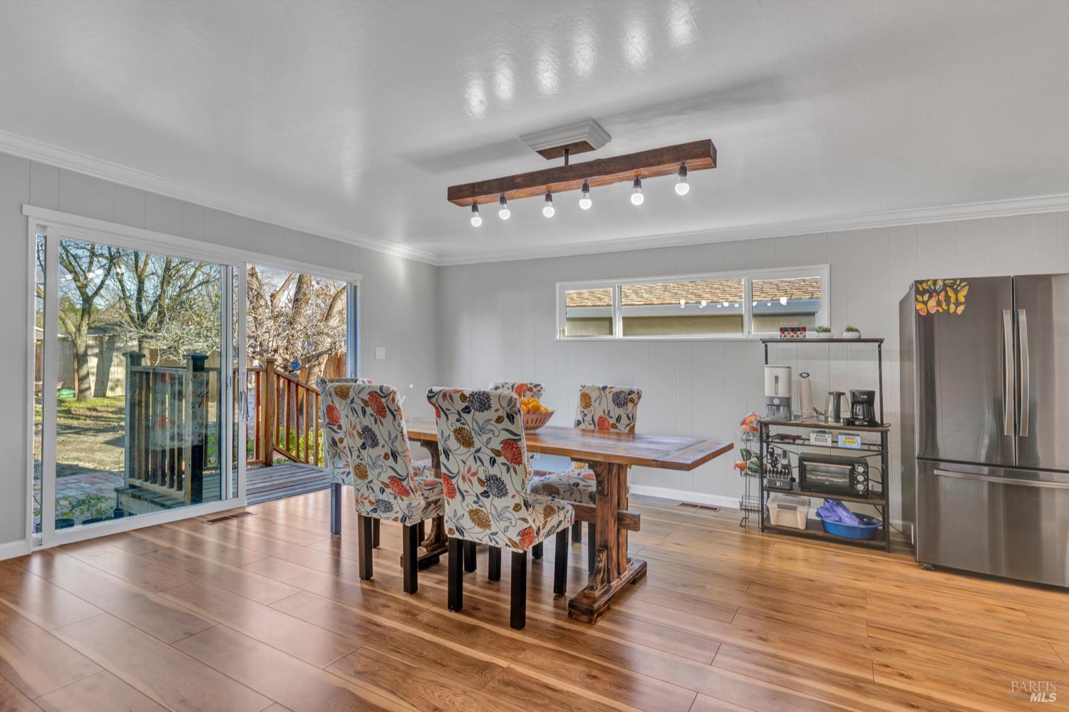 Detail Gallery Image 22 of 37 For 1260 Meadow Ln, Concord,  CA 94520 - 4 Beds | 3 Baths