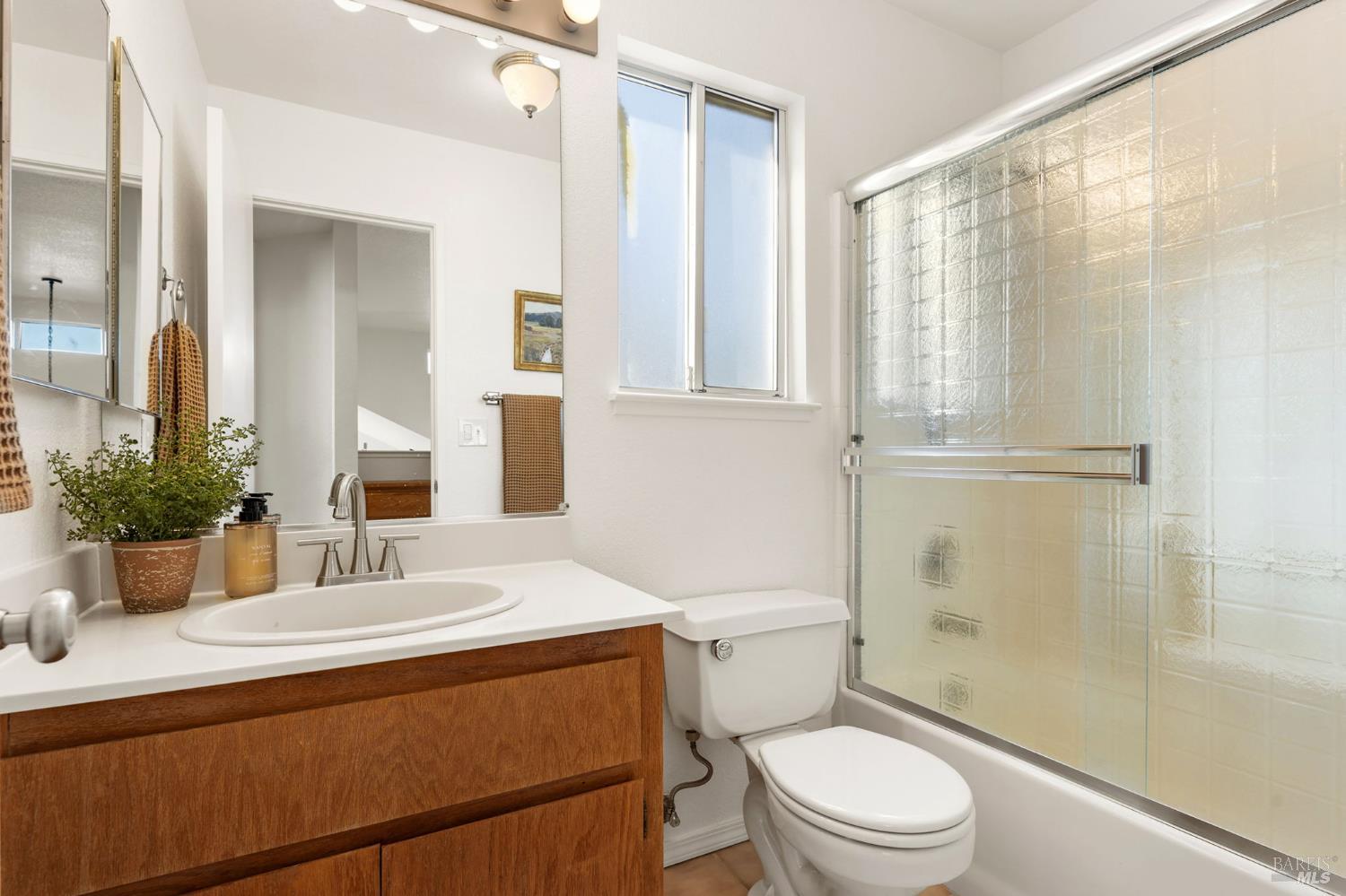 Detail Gallery Image 39 of 61 For 1626 Highland Cir, Fairfield,  CA 94534 - 4 Beds | 2/1 Baths