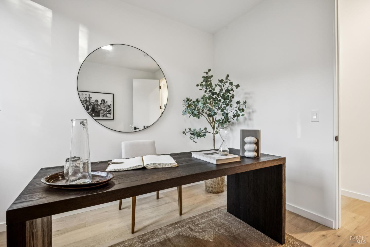 Detail Gallery Image 33 of 76 For 33 Fawn Dr, San Anselmo,  CA 94960 - 5 Beds | 4/1 Baths