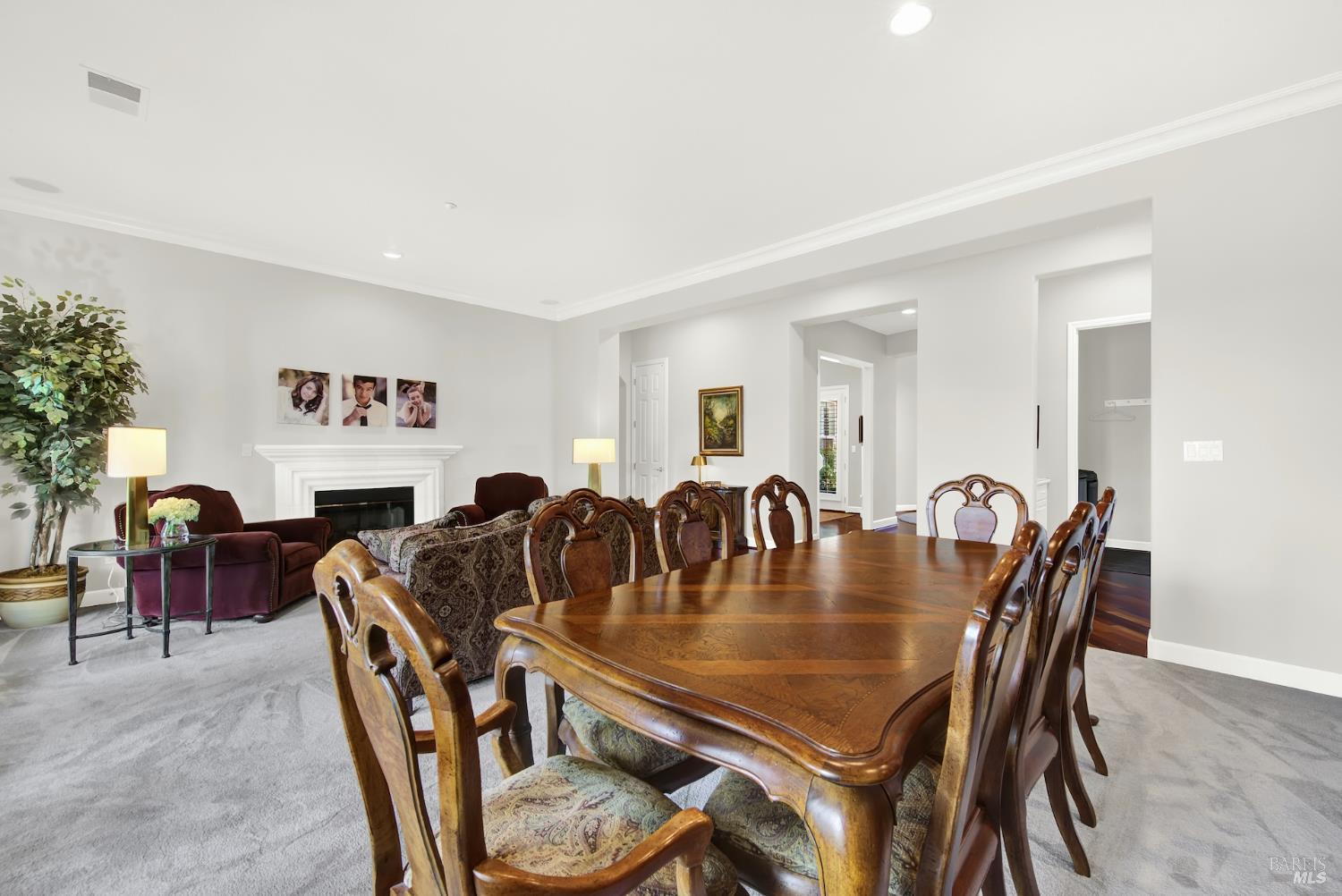 Detail Gallery Image 14 of 60 For 3369 Pebble Beach Ct, Fairfield,  CA 94534 - 3 Beds | 2/1 Baths