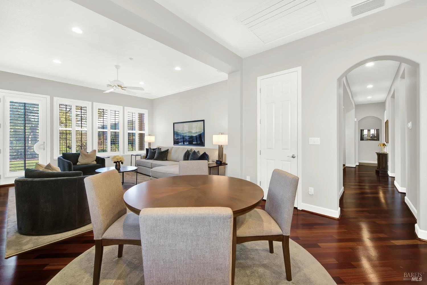 Detail Gallery Image 21 of 60 For 3369 Pebble Beach Ct, Fairfield,  CA 94534 - 3 Beds | 2/1 Baths
