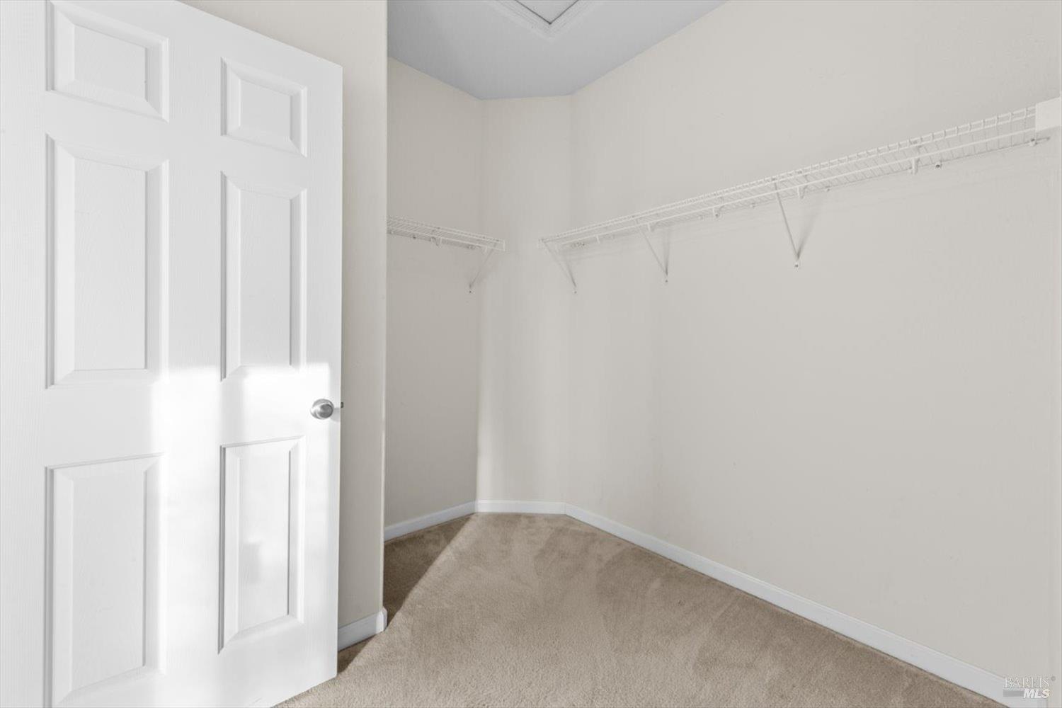 Detail Gallery Image 32 of 47 For 1325 Valley Glen Dr, Dixon,  CA 95620 - 3 Beds | 2/1 Baths