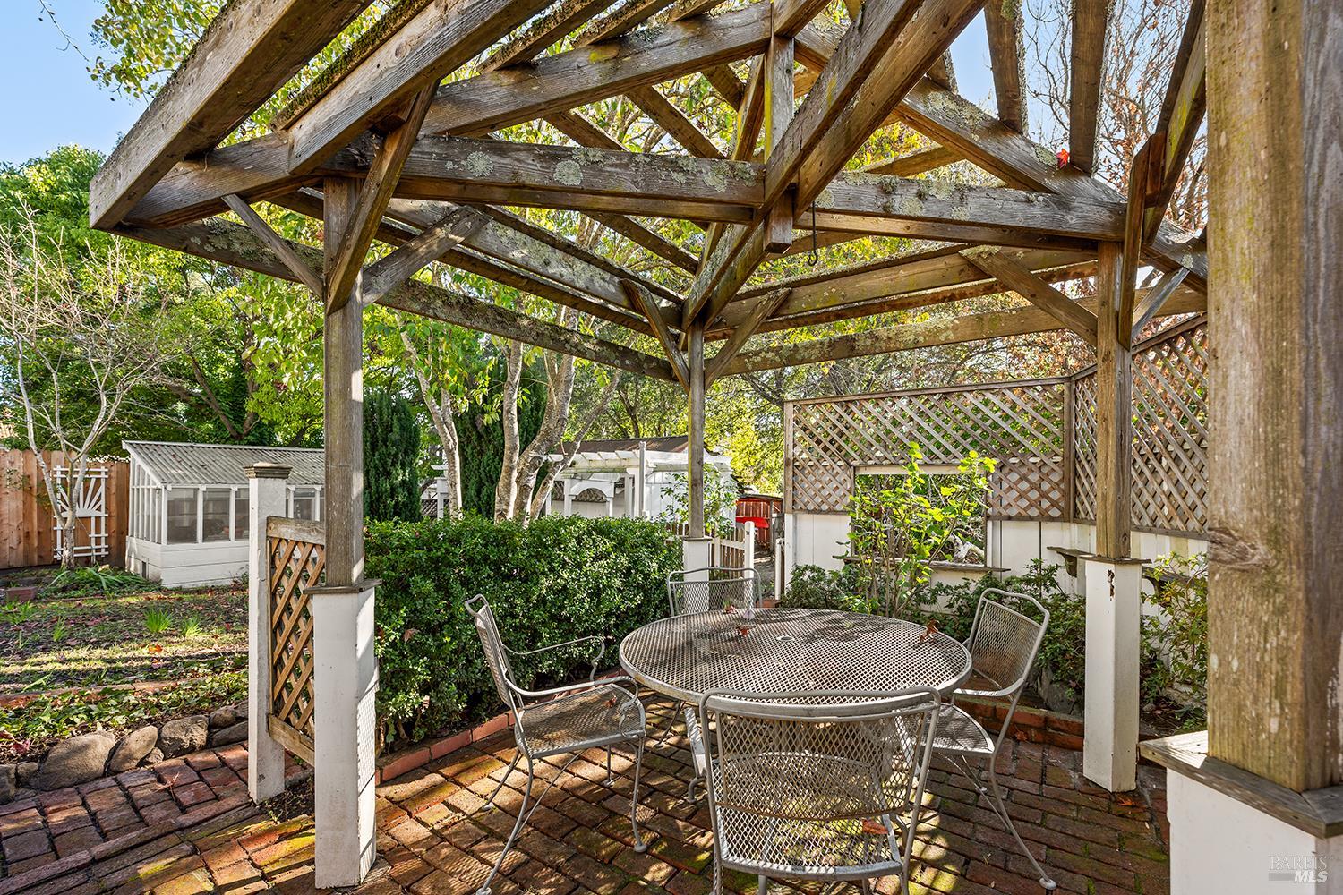 Detail Gallery Image 33 of 47 For 7225 Bodega Ave, Sebastopol,  CA 95472 - 2 Beds | 1 Baths