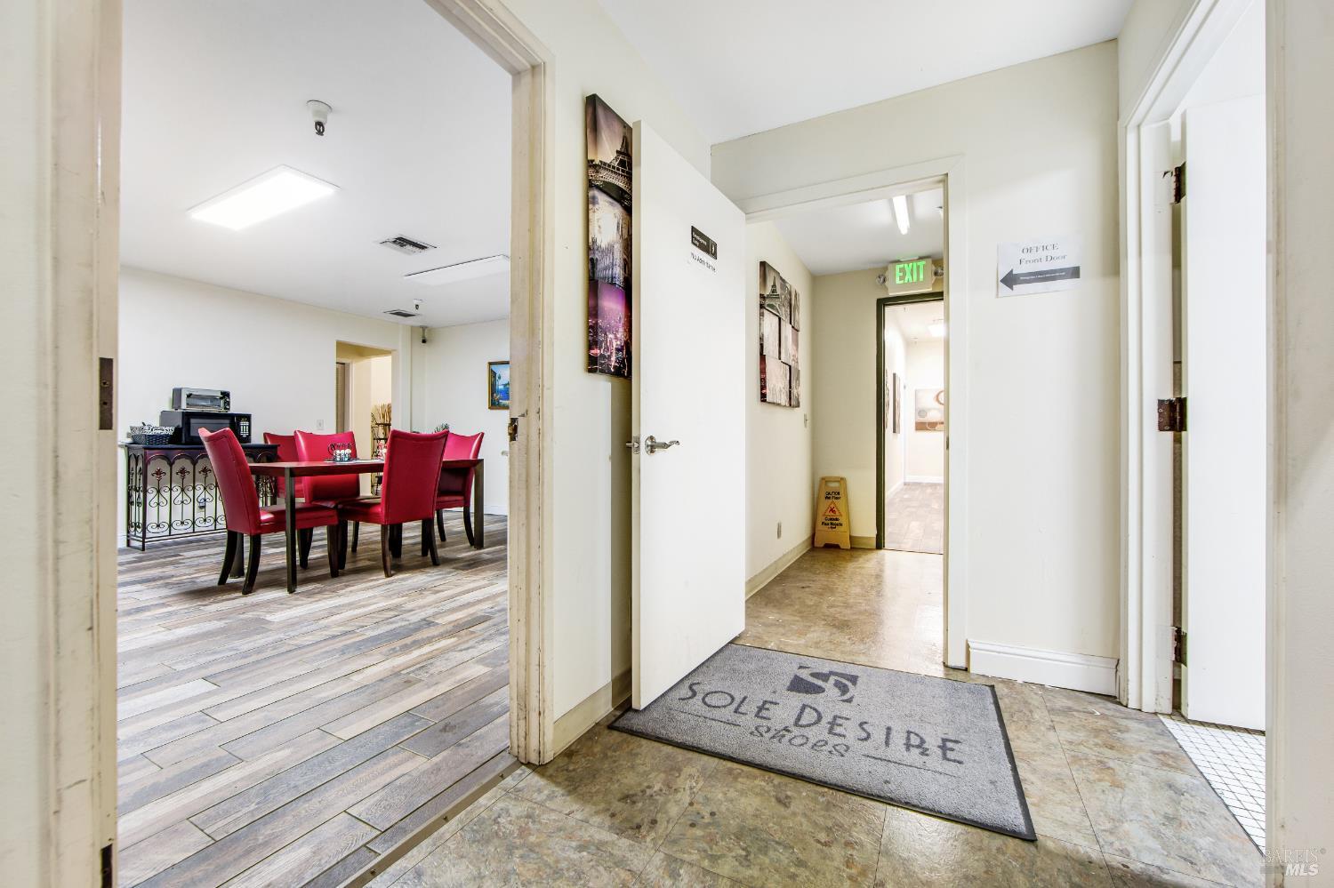 Detail Gallery Image 14 of 21 For 145 3rd St, Santa Rosa,  CA 95401 - – Beds | – Baths