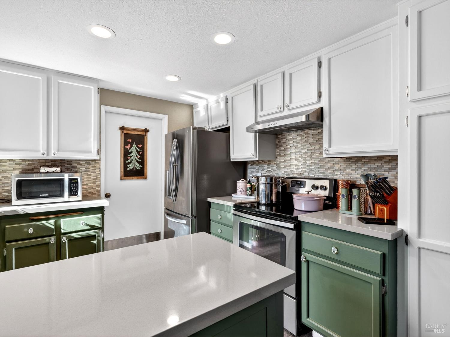 Detail Gallery Image 11 of 45 For 2936 Sunbird Dr, Fairfield,  CA 94533 - 3 Beds | 2/1 Baths