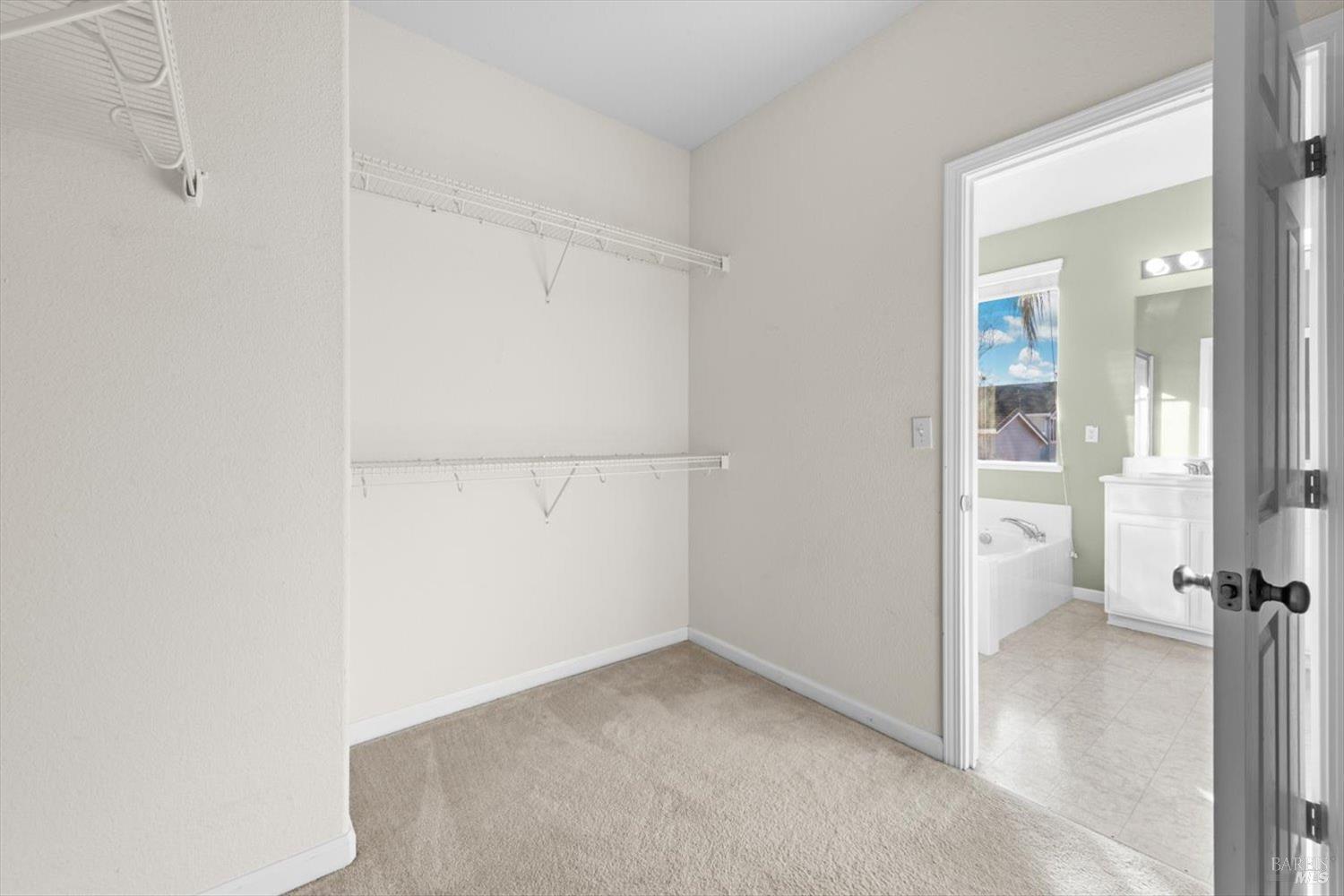 Detail Gallery Image 33 of 47 For 1325 Valley Glen Dr, Dixon,  CA 95620 - 3 Beds | 2/1 Baths