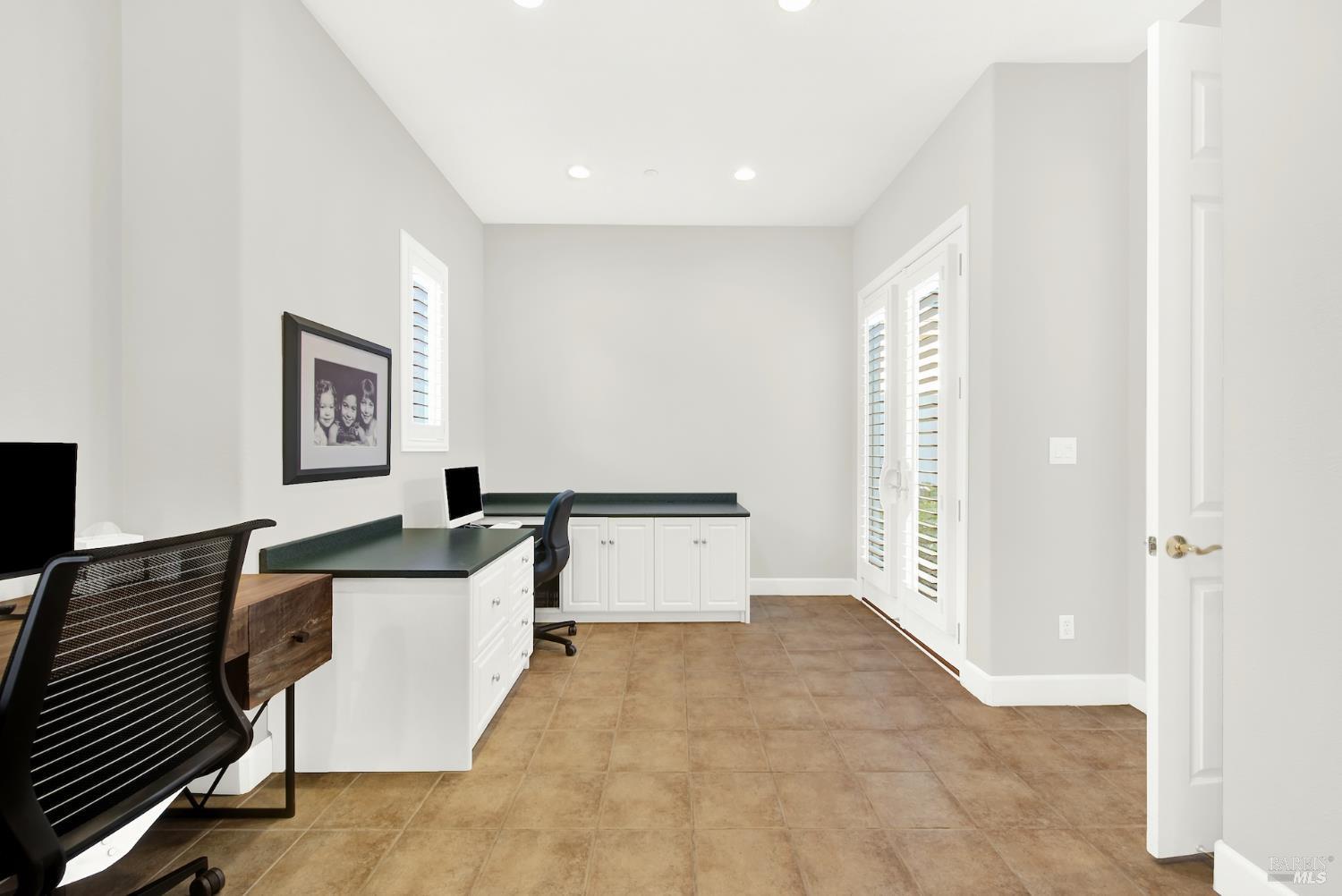 Detail Gallery Image 41 of 60 For 3369 Pebble Beach Ct, Fairfield,  CA 94534 - 3 Beds | 2/1 Baths