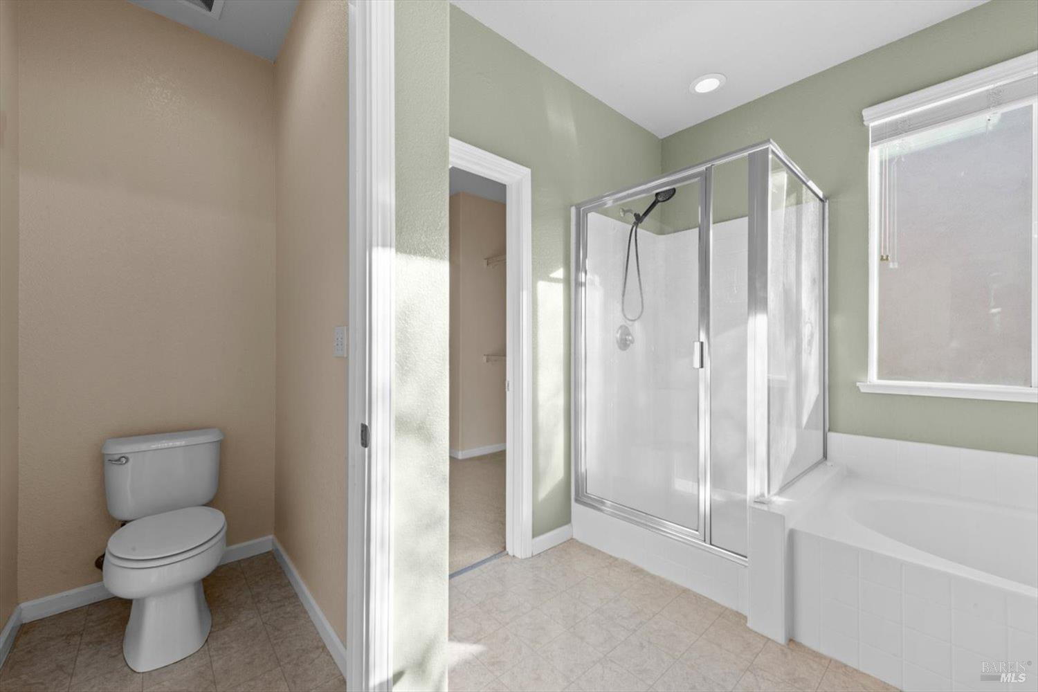 Detail Gallery Image 30 of 47 For 1325 Valley Glen Dr, Dixon,  CA 95620 - 3 Beds | 2/1 Baths