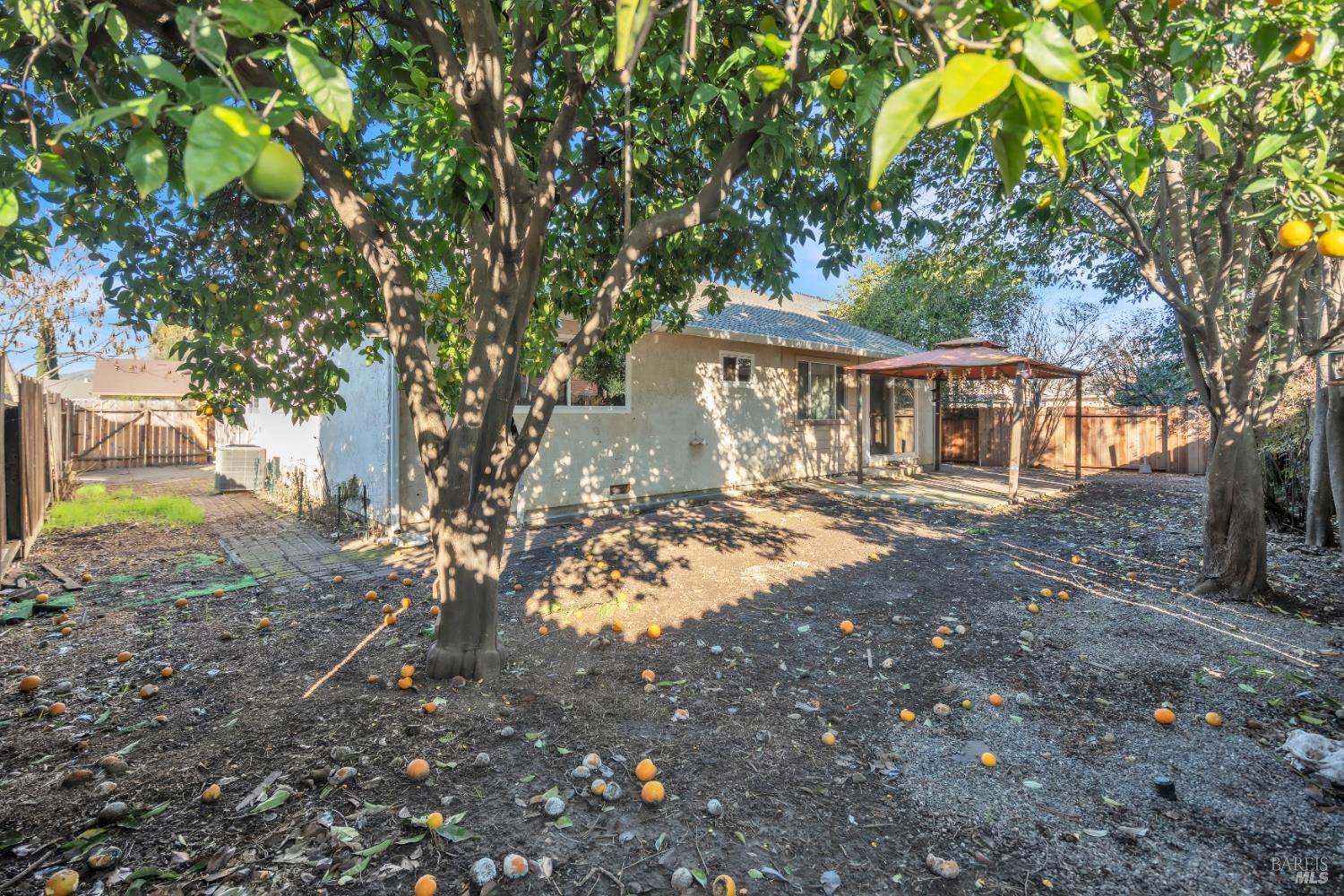 Detail Gallery Image 32 of 33 For 793 Marigold Dr, Fairfield,  CA 94533 - 4 Beds | 2 Baths