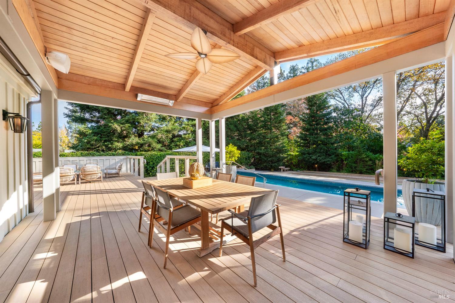 Detail Gallery Image 18 of 38 For 1711 Spring St, Saint Helena,  CA 94574 - 4 Beds | 3/1 Baths