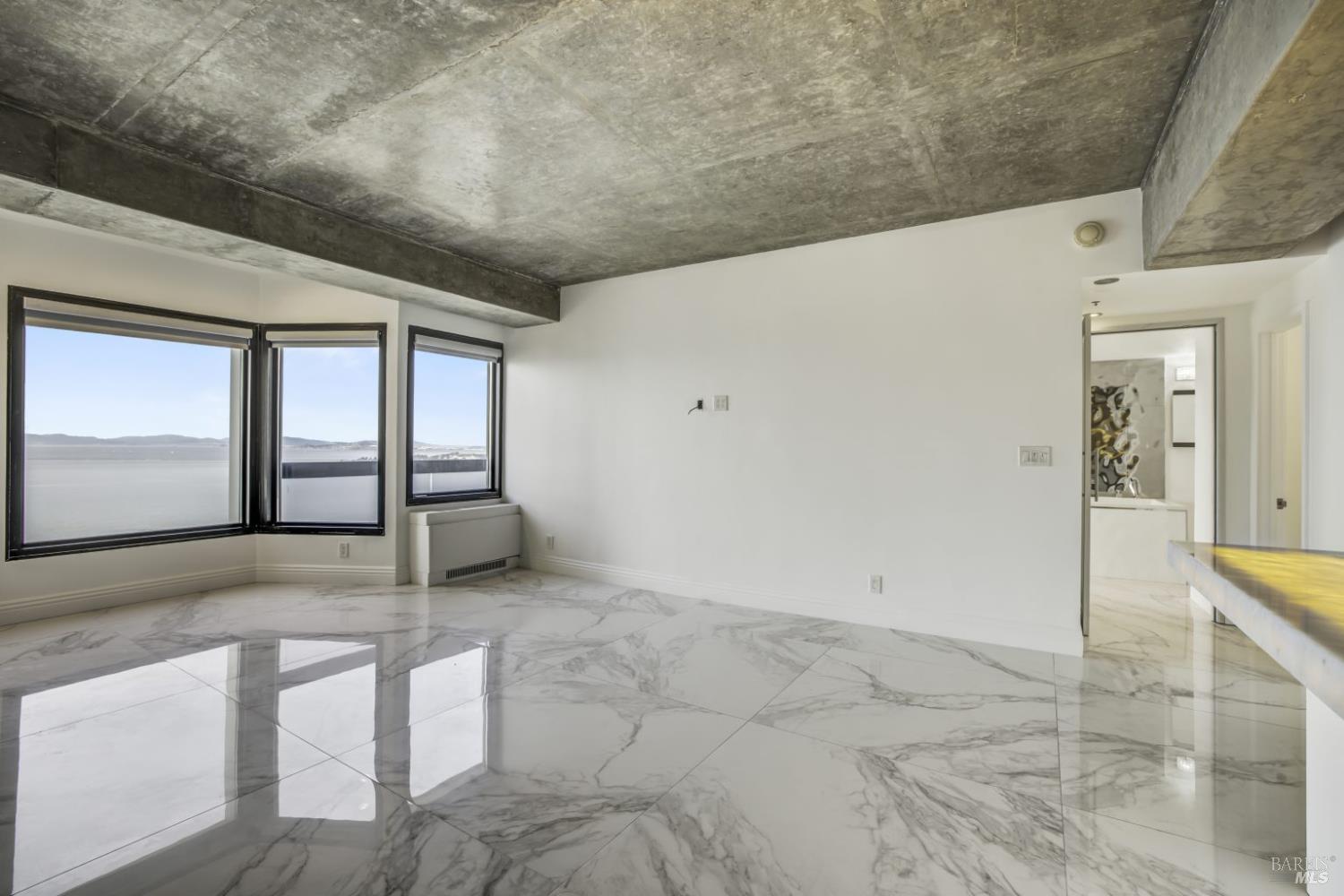 Detail Gallery Image 49 of 83 For 6363 Christie Ave #2513,  Emeryville,  CA 94608 - 1 Beds | 1 Baths