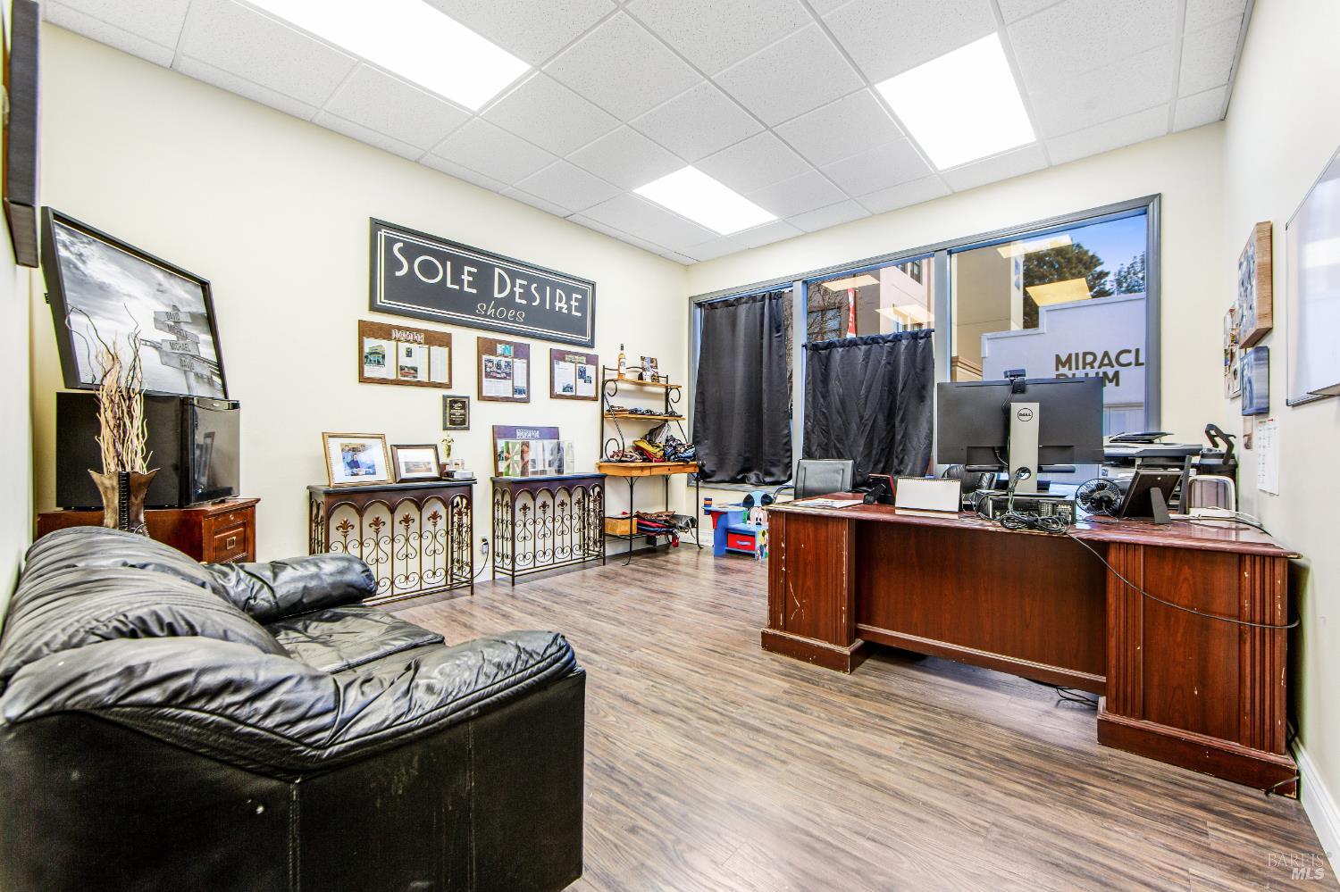 Detail Gallery Image 18 of 21 For 145 3rd St, Santa Rosa,  CA 95401 - – Beds | – Baths