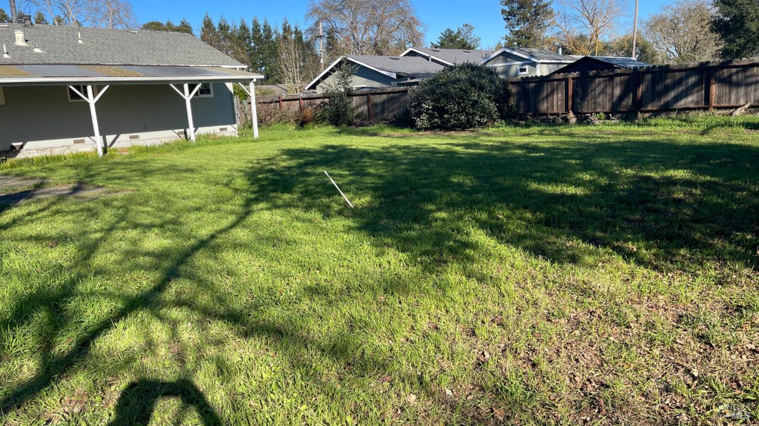 Detail Gallery Image 11 of 12 For 1798 Larry Dr, Santa Rosa,  CA 95403 - 2 Beds | 1 Baths