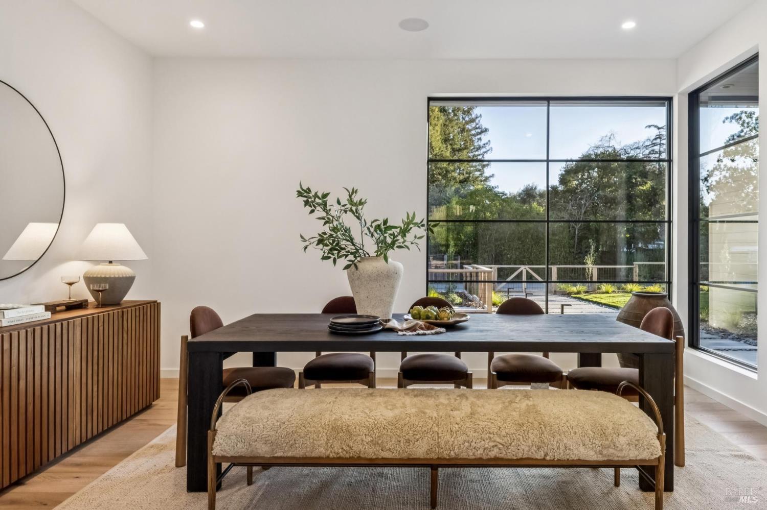 Detail Gallery Image 28 of 76 For 33 Fawn Dr, San Anselmo,  CA 94960 - 5 Beds | 4/1 Baths