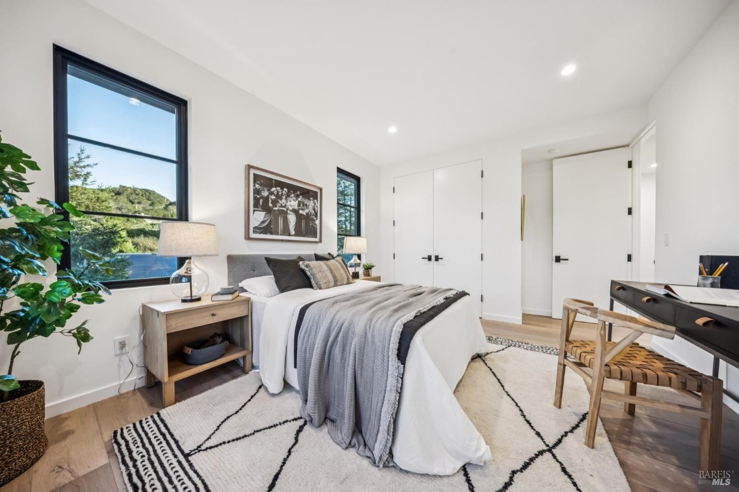 Detail Gallery Image 66 of 76 For 33 Fawn Dr, San Anselmo,  CA 94960 - 5 Beds | 4/1 Baths