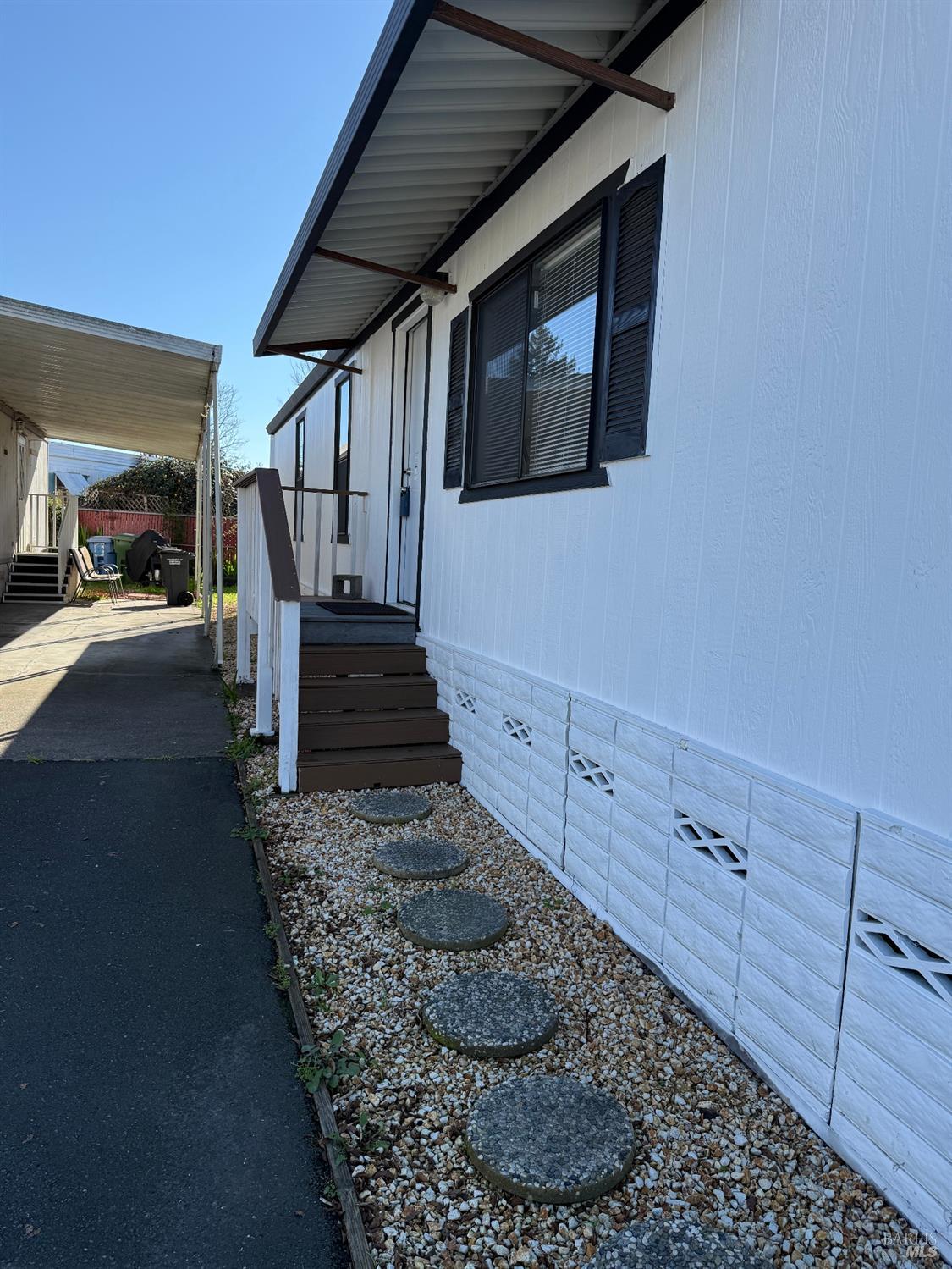 Detail Gallery Image 5 of 25 For 190 Apple Ln, Santa Rosa,  CA 95407 - 2 Beds | 2 Baths