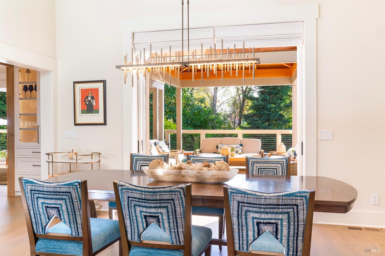 Detail Gallery Image 13 of 38 For 1711 Spring St, Saint Helena,  CA 94574 - 4 Beds | 3/1 Baths