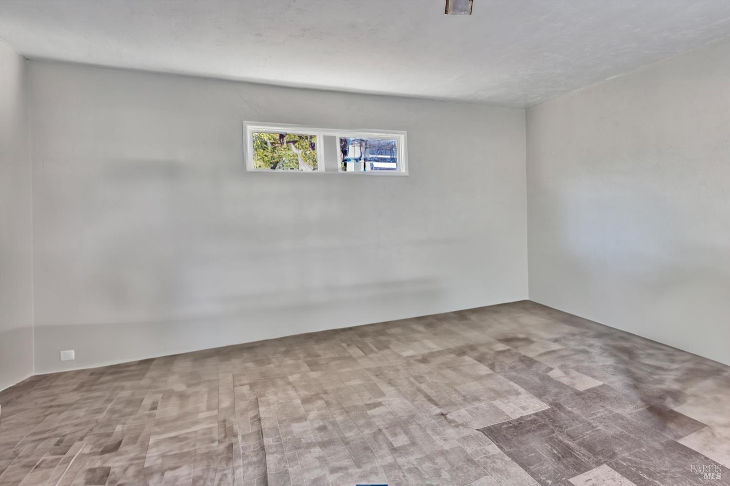 Detail Gallery Image 33 of 37 For 1260 Meadow Ln, Concord,  CA 94520 - 4 Beds | 3 Baths