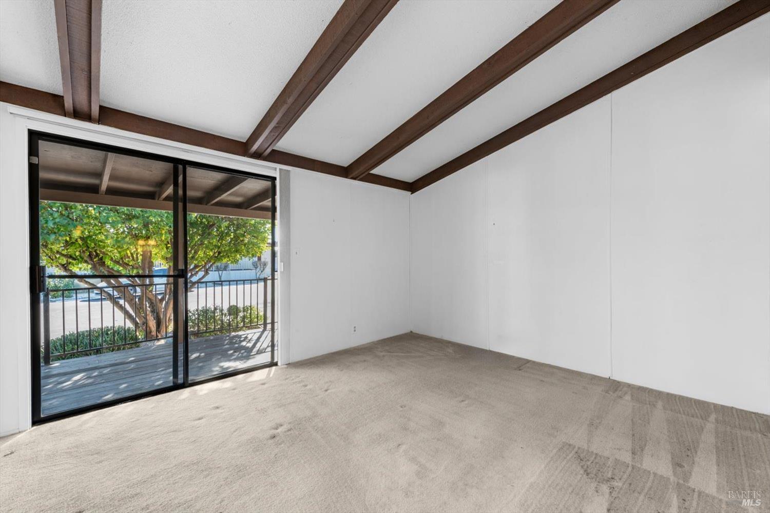 Detail Gallery Image 17 of 30 For 76 Lemon Tree Cir, Vacaville,  CA 95687 - 2 Beds | 2 Baths