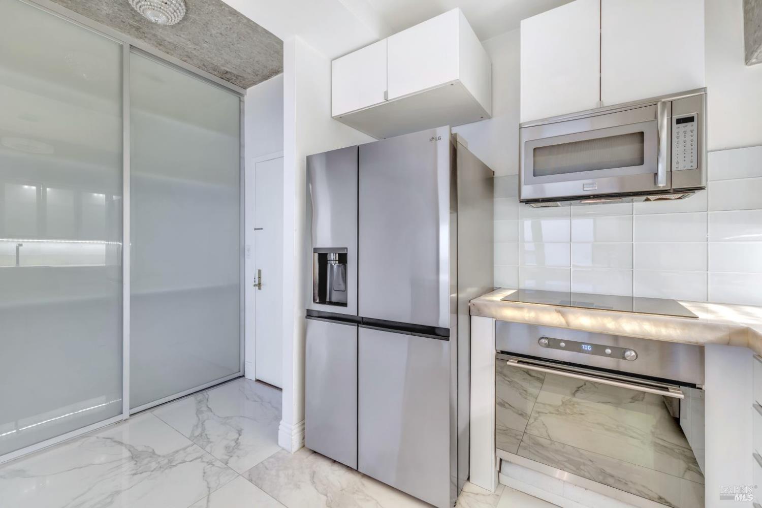 Detail Gallery Image 77 of 83 For 6363 Christie Ave #2513,  Emeryville,  CA 94608 - 1 Beds | 1 Baths