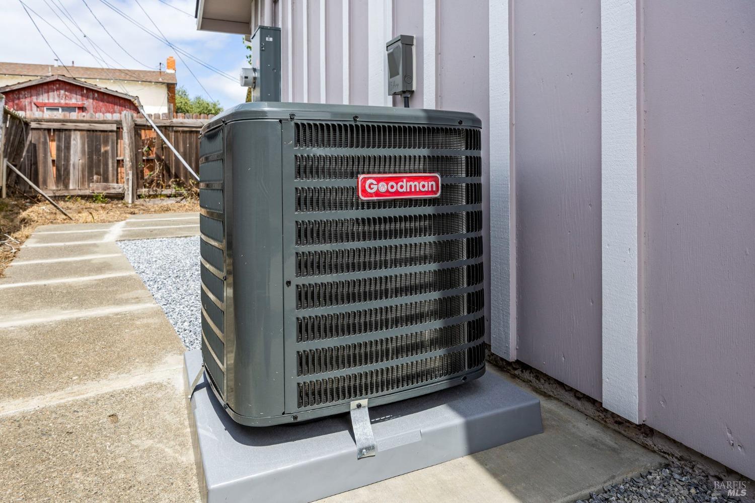 Detail Gallery Image 24 of 41 For 240 Rinaldo Dr, Vallejo,  CA 94589 - 3 Beds | 1 Baths