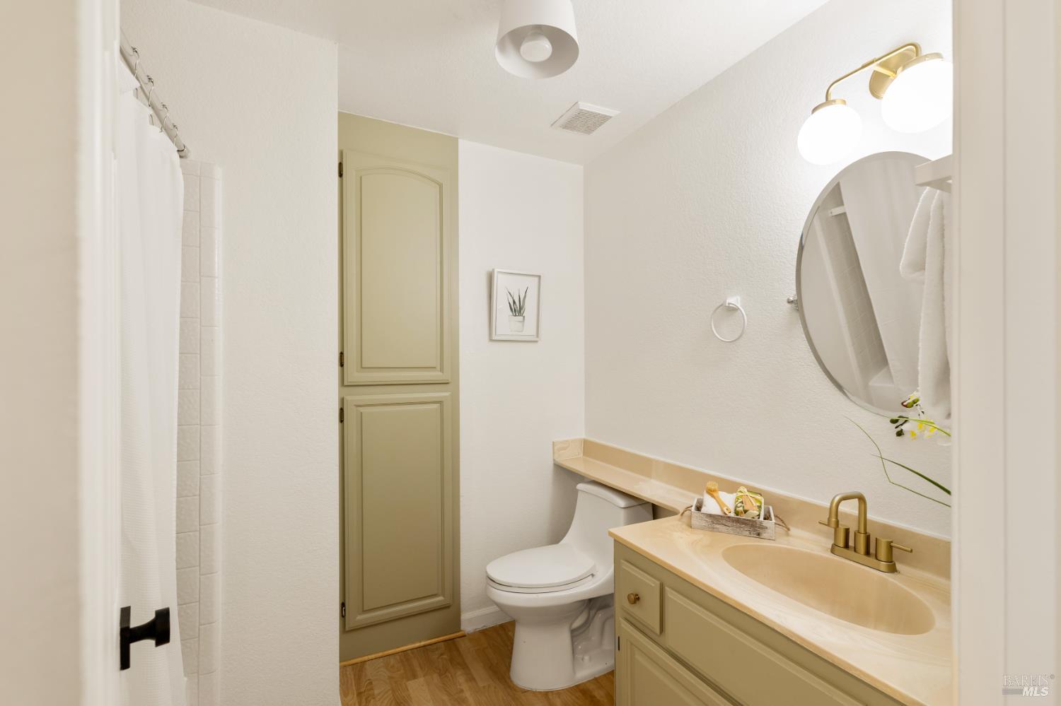 Detail Gallery Image 37 of 47 For 340 Kendrick Ln, Vacaville,  CA 95687 - 3 Beds | 2 Baths