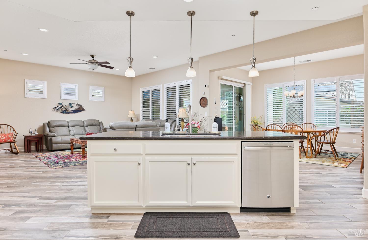 Detail Gallery Image 14 of 29 For 278 Longspur Dr, Rio Vista,  CA 94571 - 2 Beds | 2/1 Baths