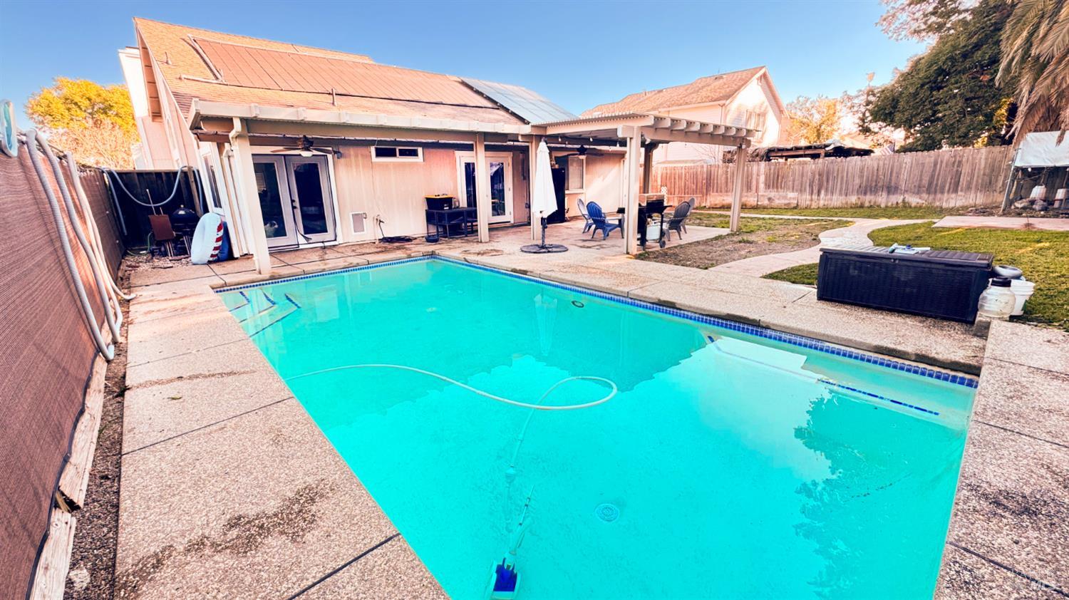 Detail Gallery Image 17 of 20 For 265 Ahern Ln, Dixon,  CA 95620 - 3 Beds | 2 Baths